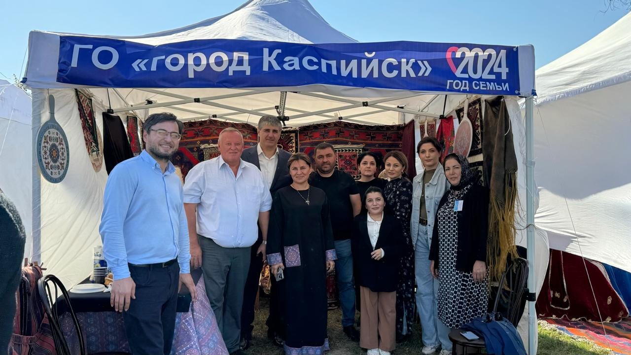 Праздничное мероприятие   «Семья года»